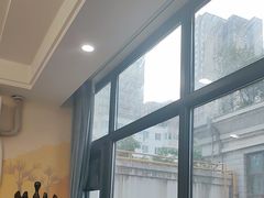 -花儿穆萨·烤肉餐厅(石马坪店)