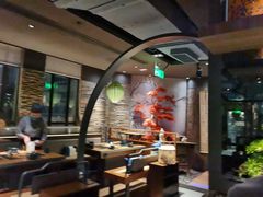 -湊湊火锅·茶憩(南京东路悦荟店)