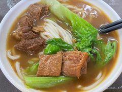 牛腩汤米粉-珍珍小食店(西华路店)