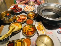 -草家酱蟹炭火烤肉店(珲春南路一店)