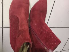 -爱革·洗衣改衣·洗鞋修鞋·洗包修包·奢侈品护理(宝地广场店)