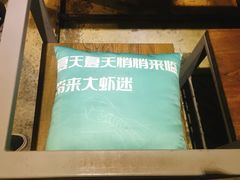-龙巢盱眙龙虾·牛蛙·烧烤宵夜(八卦岭店)