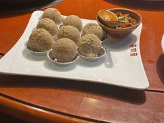 -亮欢寨酸汤鱼(沙冲路店)