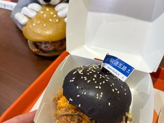 辣芝士鸡腿堡-前进5路汉堡炸鸡(昙华林店)