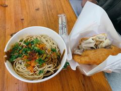 -家阳赵师傅油饼包烧麦(粮道街店)