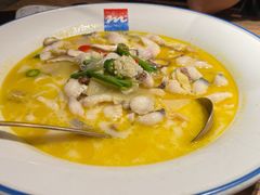 -蜜桃餐厅·伴山(湖滨商业街店)