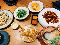 -麦麦山云南菜(复地活力城店)