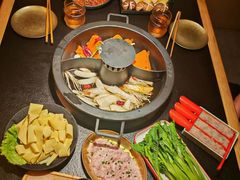 -晓宇重庆火锅(西安荟聚店)
