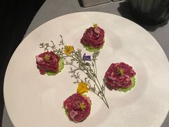 -左庭右院鲜牛肉火锅黑金店(陆家嘴中心店)