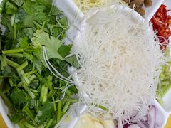 -官塘陈记鱼生·潮汕砂锅粥·牛肉火锅(潮枫路总店)