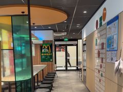 -麦当劳(百联西郊购物中心店)
