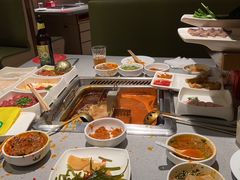 -海底捞火锅鲜切牛肉主题店(长寿路店)