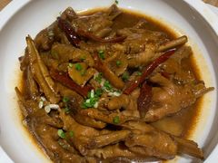 姜辣鸡爪-董厨煨汤馆(车站路店)
