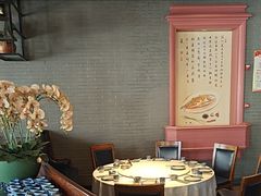 -八府香鸭·啫啫煲(华山路店)