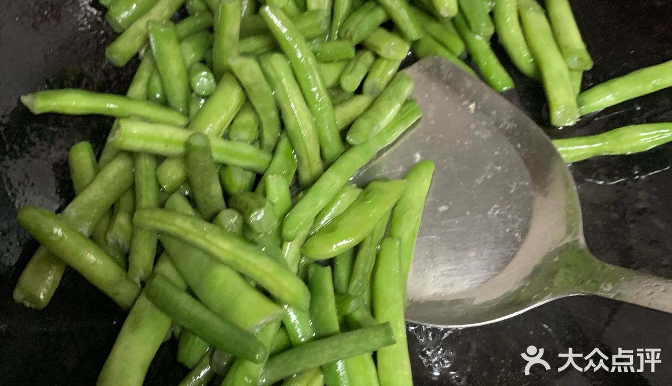 最简单炒菜之绿色蔬菜清炒四季豆