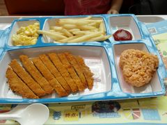 -蒙特利亲子乐园