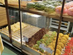 面包甜点陈列柜-奈雪的茶(亨特国际广场店)