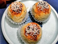 秘制叉烧酥-维园悦谱·海派家常菜(乌鲁木齐南路店)