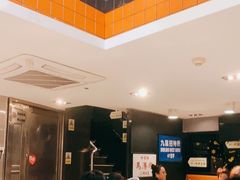 -新大咀港式茶餐厅(宝山万达店)