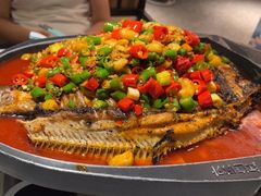 -江边城外烤全鱼(汉光百货店)