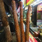 🔥火爆全网的前进五路水塔街烤猪蹄到底啥味？