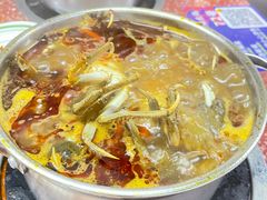 -四囍码头海鲜烧烤自助火锅(外滩南京东路悦荟广场店)
