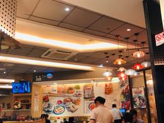 -潮庭港式茶餐厅·熊仔奶茶(同济广场店)