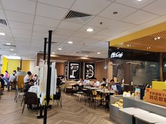 -麦当劳(华融店)