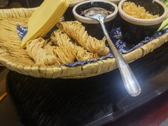 -华东国际大饭店