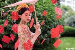 -MANLI BRIDAL婚纱