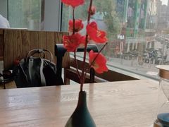 -蜜桃餐厅·伴山(湖滨商业街店)