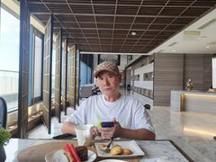 -上海虹桥西郊假日酒店