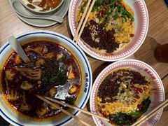 -遇见小面(凯德广场店)