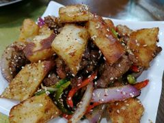 -怡妮新疆风味餐厅(东江湾路店)
