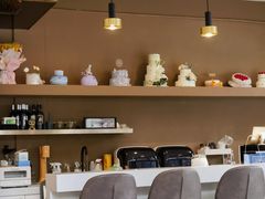 -Fridi Patisserie Cafe