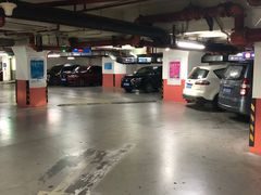 -中山公园-龙之梦停车场