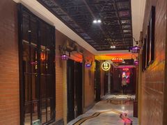 -依呀呀ktv烧烤小串(中山西路店)