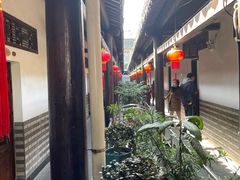 -唔呶喔哩酒家(生产街店)