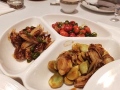 桃园三结义-老船夫婚宴婚庆会馆(延吉路店)