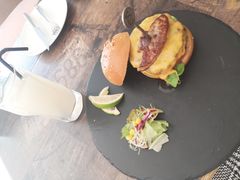 -HIGH FIVE哈福手工汉堡(桂林路店)