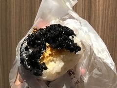 肉松乌米团-明月楼