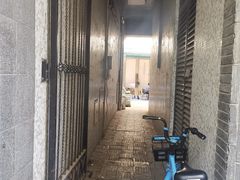 -泉乐坊步行街(烟酒特产平价超市店)