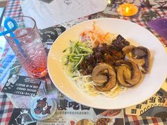 -鼓楼吃面·肉啃肉(南锣鼓巷店)