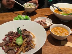 -漆黑觉米粉(三里屯店)