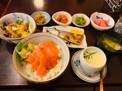 -左舞日本料理