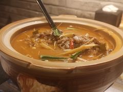 酸汤肥牛-滇越乘象云南餐厅(豆各庄店)