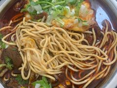 -薛记襄阳香辣牛肉面(平安路店)