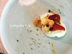 -La Mer Restaurant & Lounge