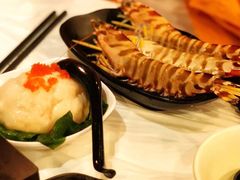 -鲜入围煮花胶鸡海鲜火锅