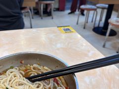 -卓雅桂林米粉